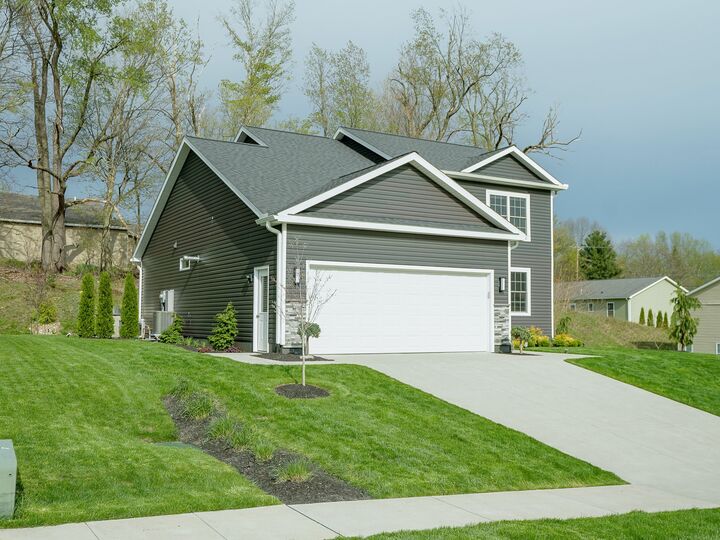 Property Photo:  4915 Grouse Hollow Drive  PA 16504 