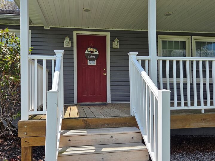 Property Photo:  617 Spring Street  PA 16407 