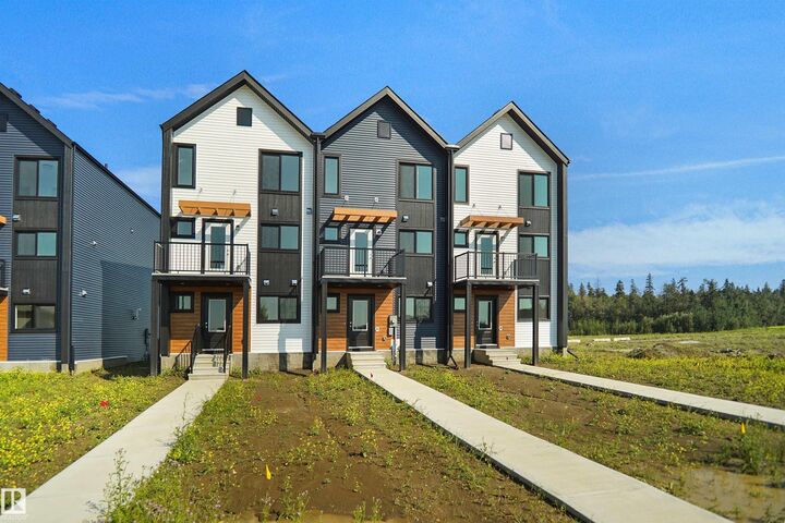 Property Photo:  126 Copperhaven Drive  AB T7X 0Y6 