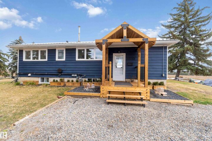 Property Photo:  53273 Rge Road 215  AB T8E 2B4 