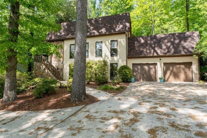Property Photo:  395 Nottingham Drive  GA 30066 