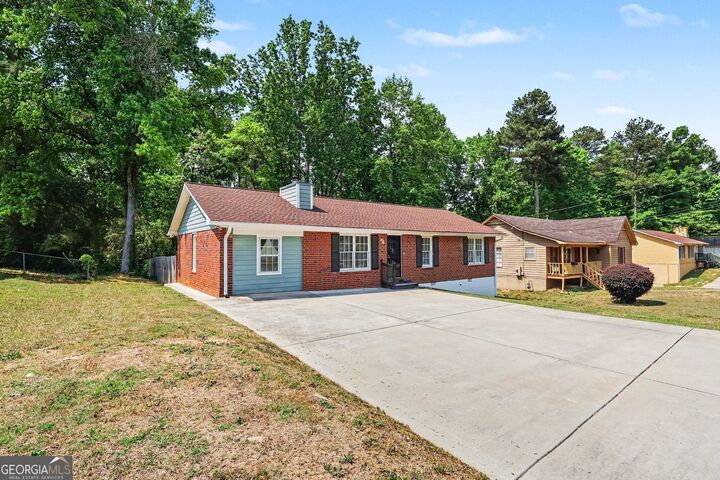 Property Photo:  2382 Old Rex Morrow Road  GA 30294 
