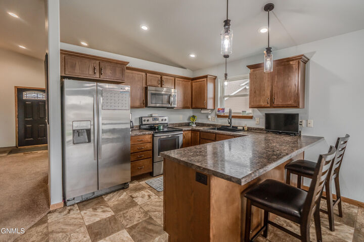 Property Photo:  2949 McNally Street  ND 58504 