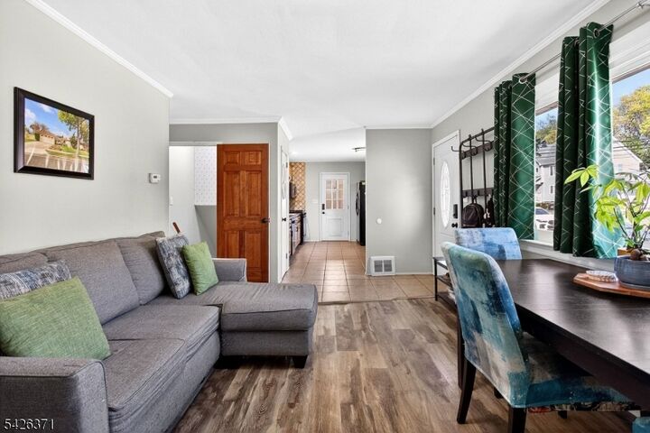 Property Photo:  43 Buttonwood Dr  NJ 08859 