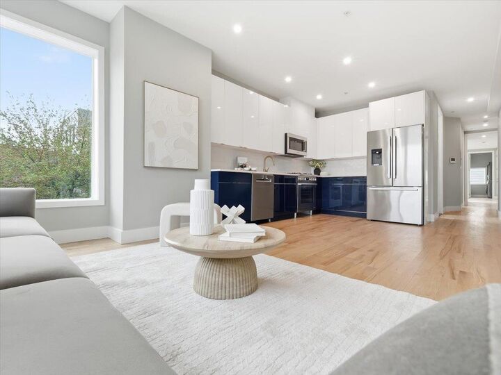 Property Photo: 437 Ogden Ave 2L NJ 07307