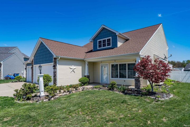 Property Photo:  13084 Claret Court  IN 46845-8641 