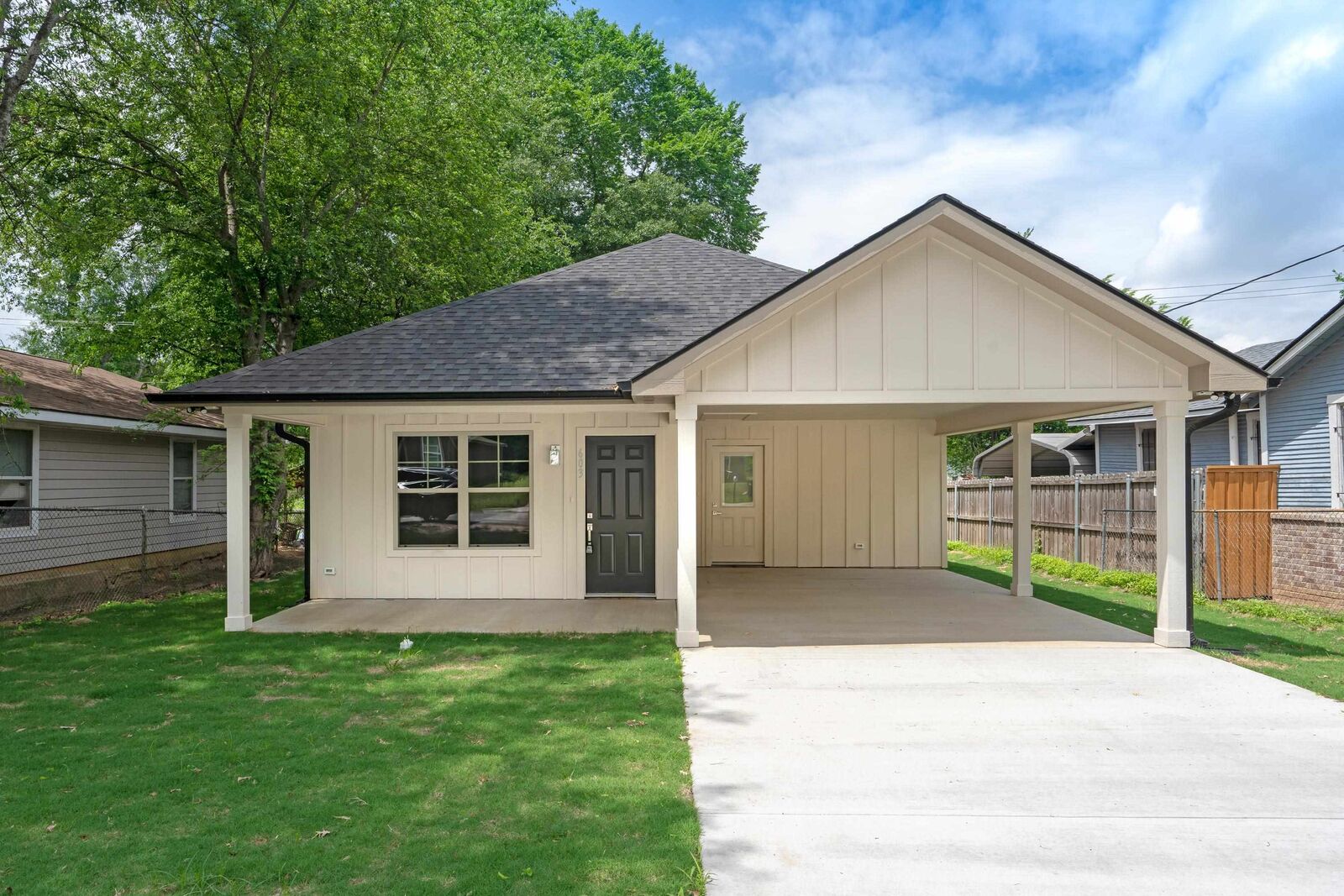 Property Photo: 603 Park Street TX 75601