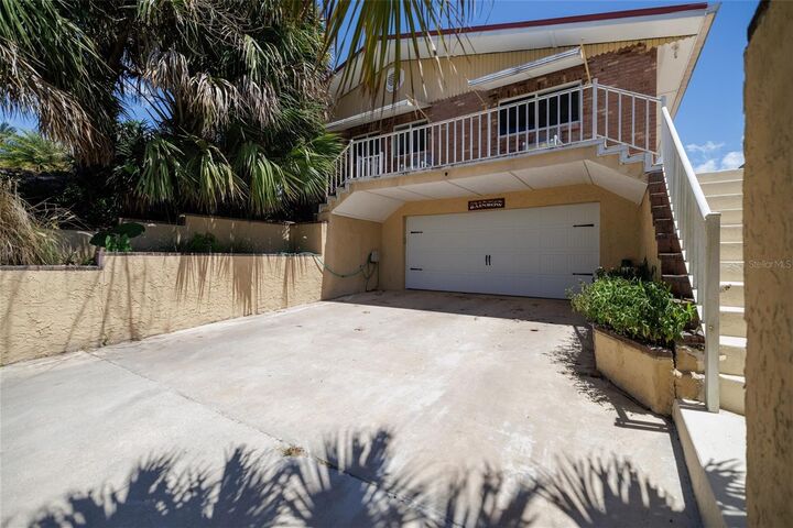 Property Photo:  1413 N Atlantic Avenue  FL 32169 