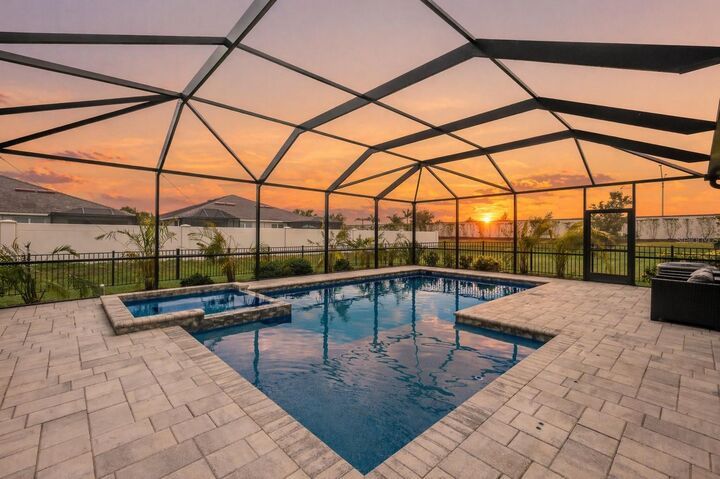 Property Photo:  4341 Dairy Court  FL 34211 