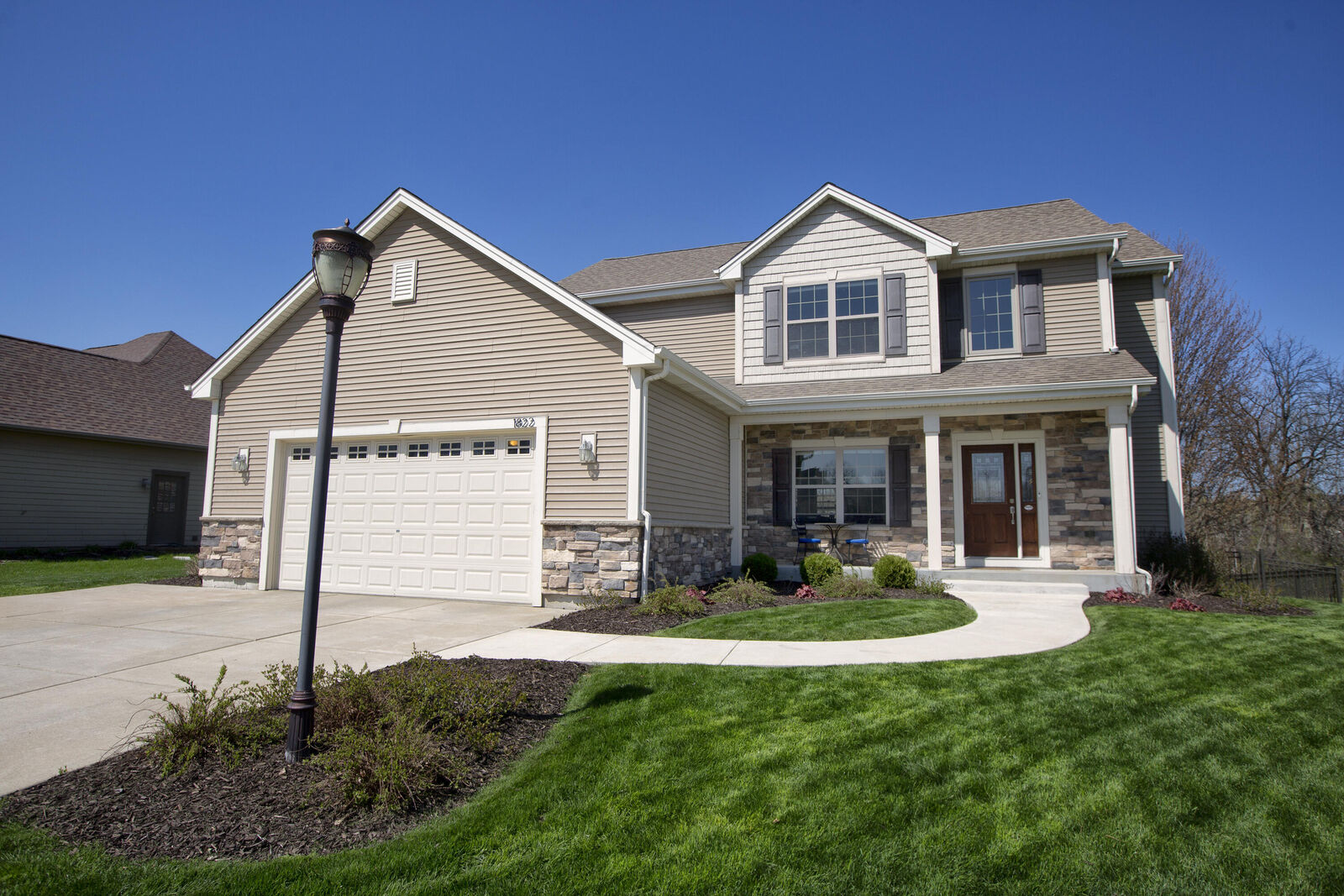 Property Photo:  1822 Rockridge Way  WI 53188 