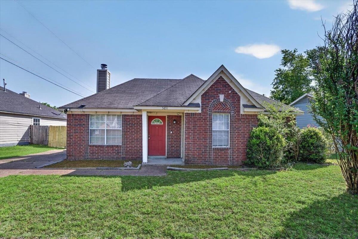 Property Photo:  5831 Chadwell Rd  TN 38053 