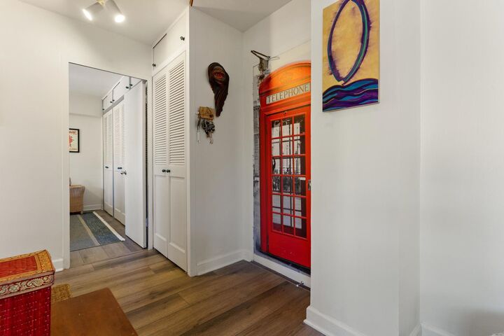 Property Photo:  4960 N Marine Drive 415  IL 60640 