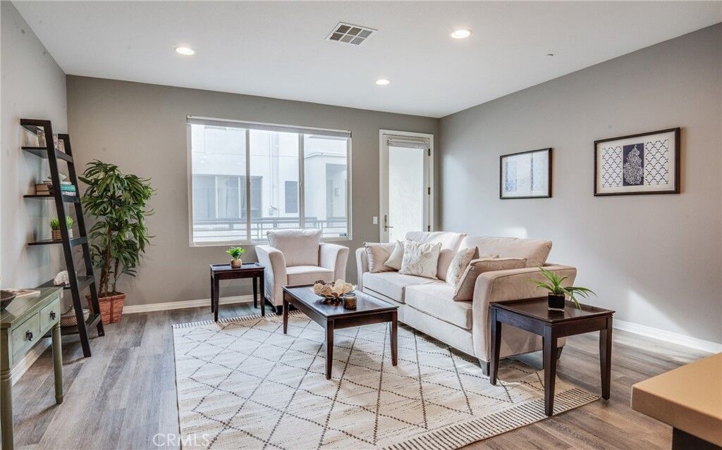 Property Photo:  12921 Mission 102  CA 90250 