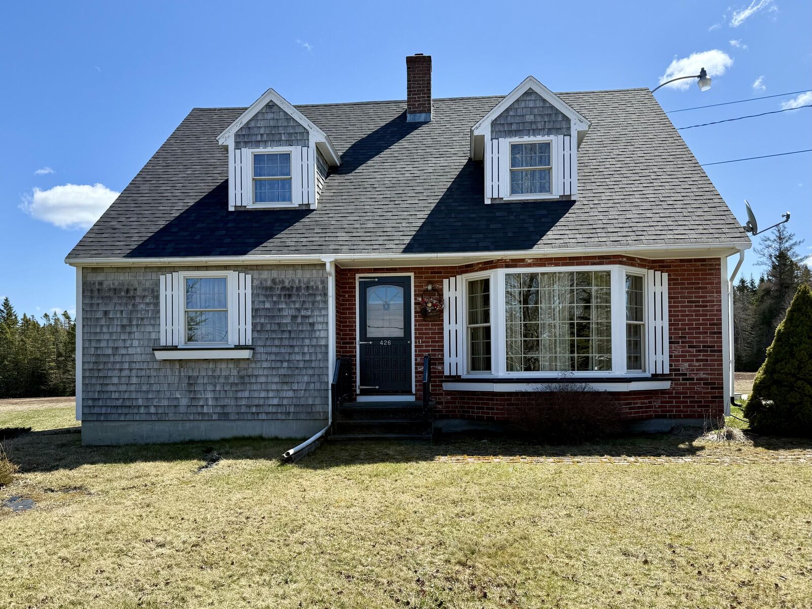 Property Photo: 426 Point Street ME 04606