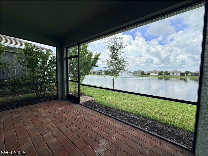 Property Photo:  842 Enbrook Loop  FL 34114 
