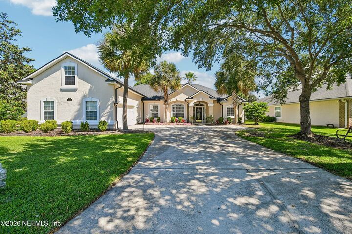 Property Photo:  1908 Fox Glove Lane  FL 32003 