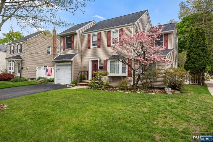 Property Photo:  394 Burlington Road  NJ 07652 