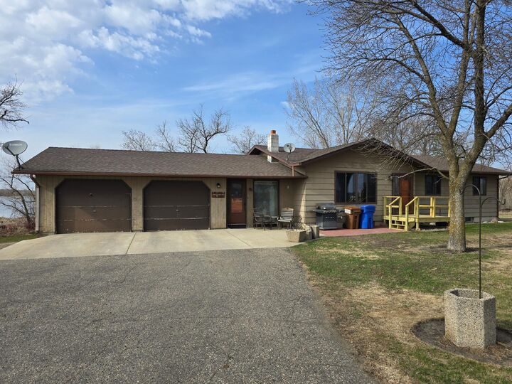Property Photo:  24942 County Highway 6  MN 56501 