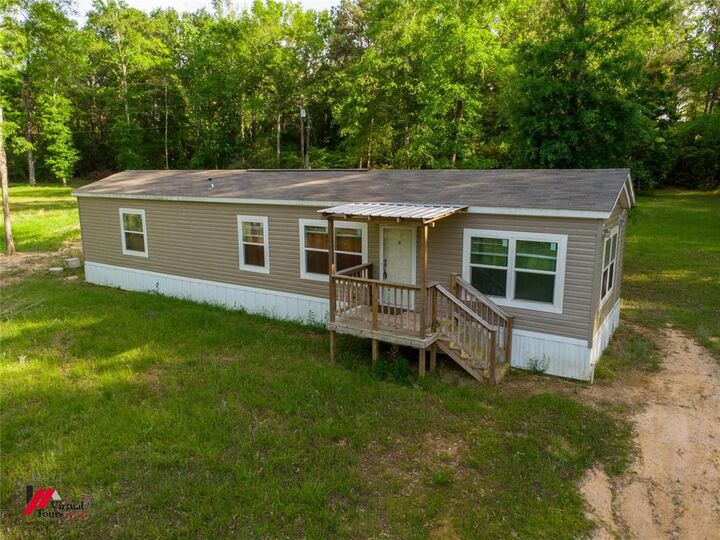 Property Photo:  2470 Highway 792  LA 71039 