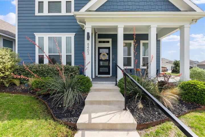 Property Photo:  8403 Martinique Mews  TX 75089 