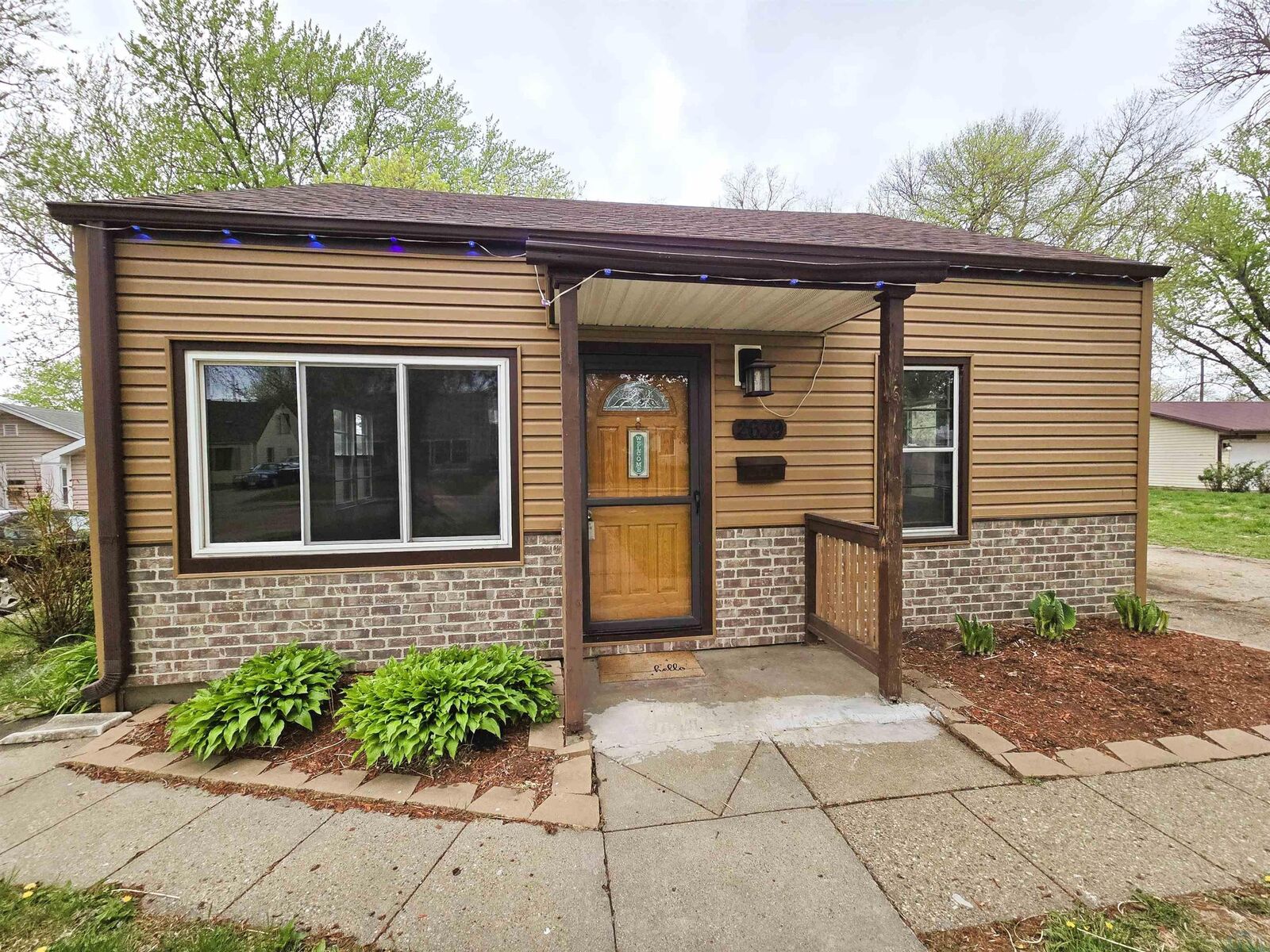 Property Photo:  2639 S Paxton  IA 51106 