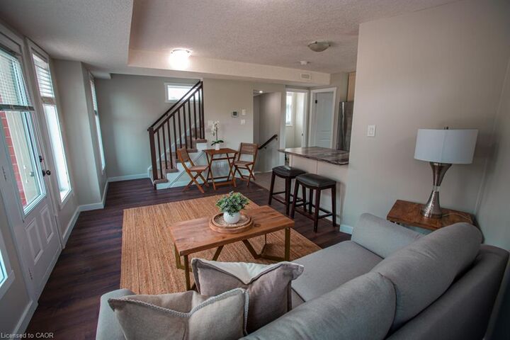 Property Photo:  489 East Avenue B  ON N2H 0A8 