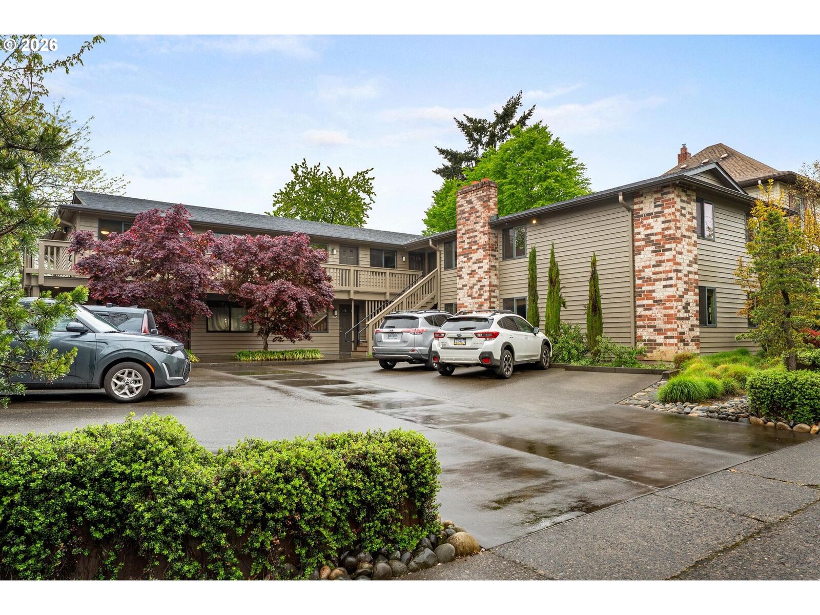 Property Photo:  3541 SE Yamhill St  OR 97214 