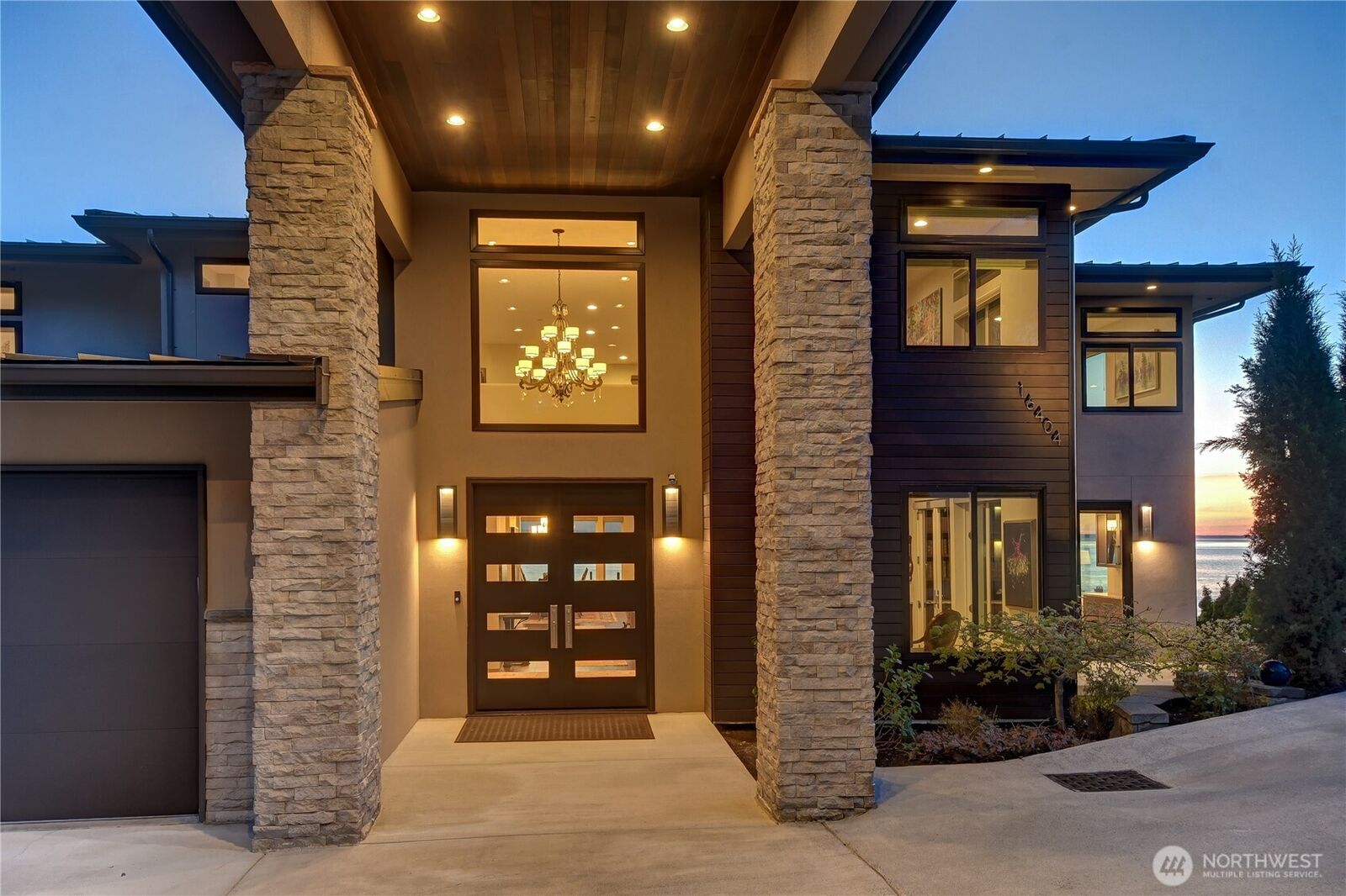 Property Photo:  16404  75th Place W  WA 98026 