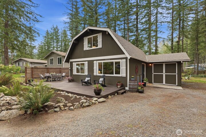 Property Photo:  17327  432nd Avenue SE  WA 98045 