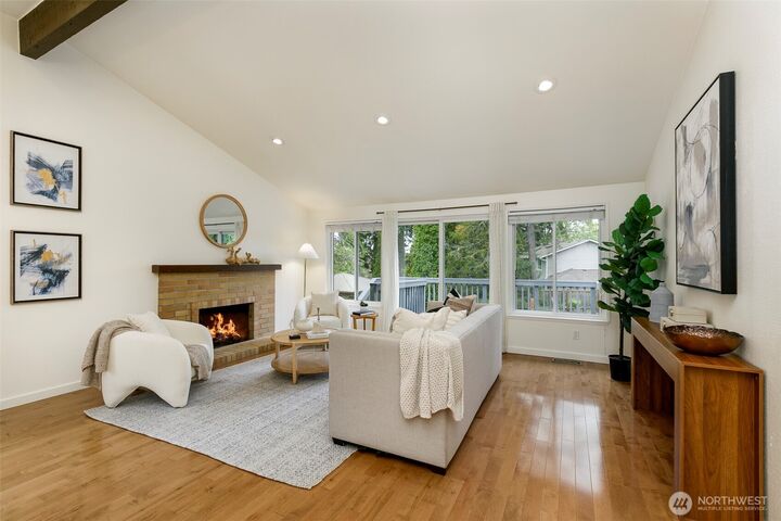 Property Photo: 15812 NE 106th Street WA 98052