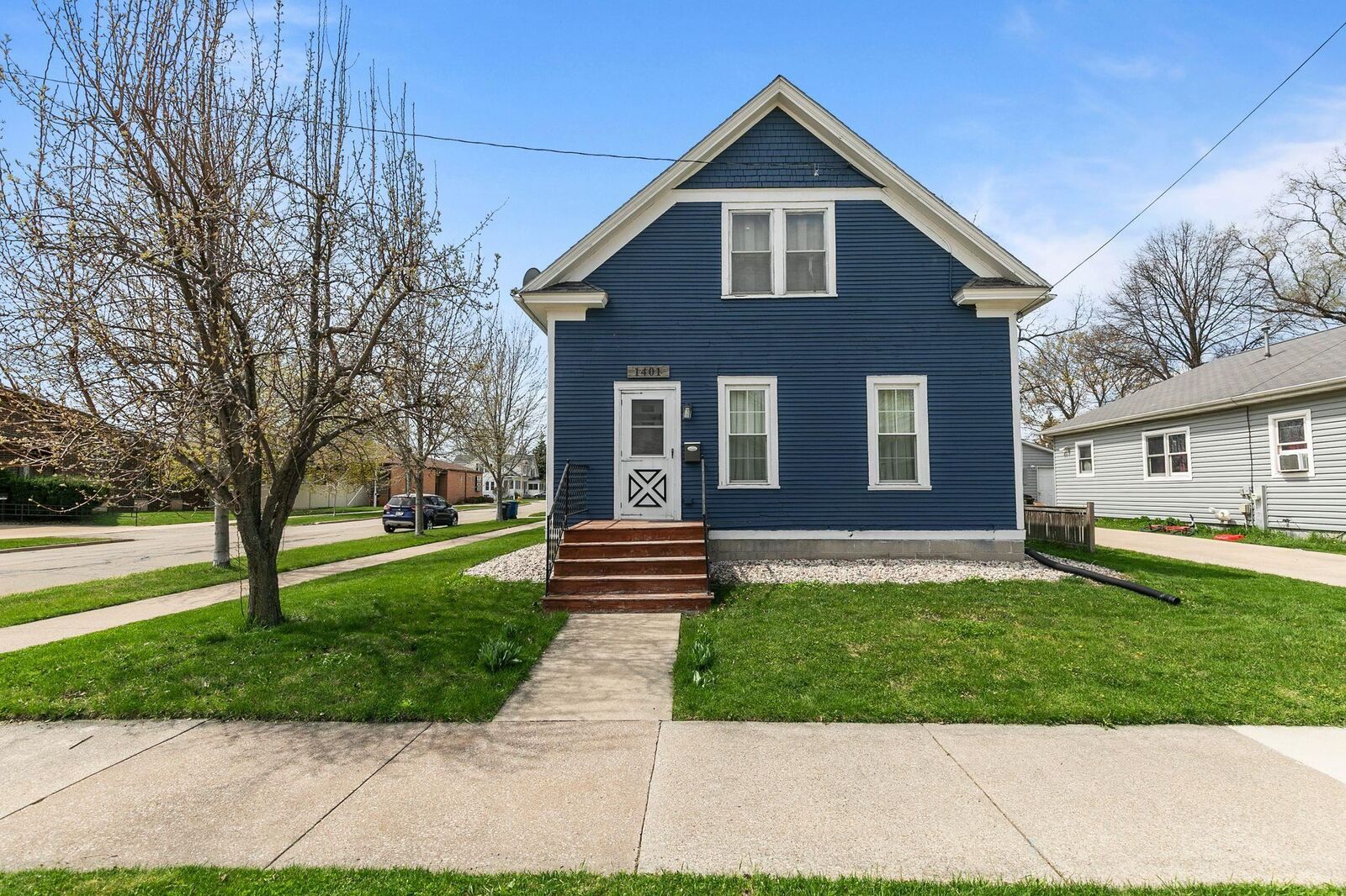 Property Photo:  1401 Walnut Street  WI 54901 