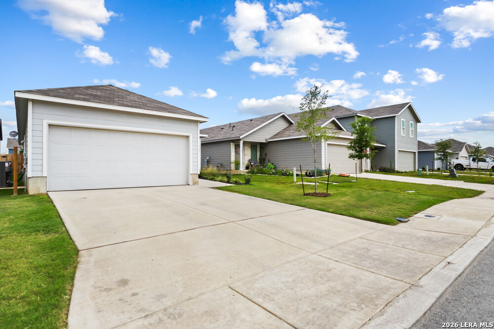 Property Photo: 1355 Neria Loop TX 78224