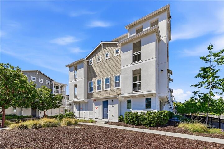 Property Photo:  421 Montague  CA 95035 