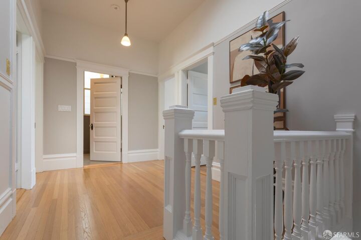 Property Photo:  180 Lily Street  CA 94102 