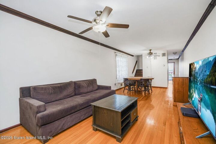 Property Photo:  20 Derby Court  NY 10302 