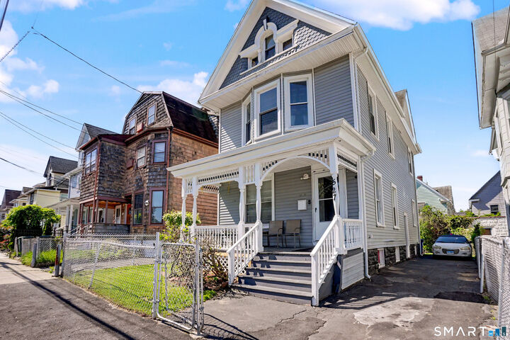 Property Photo:  527 Colorado Avenue  CT 06605 