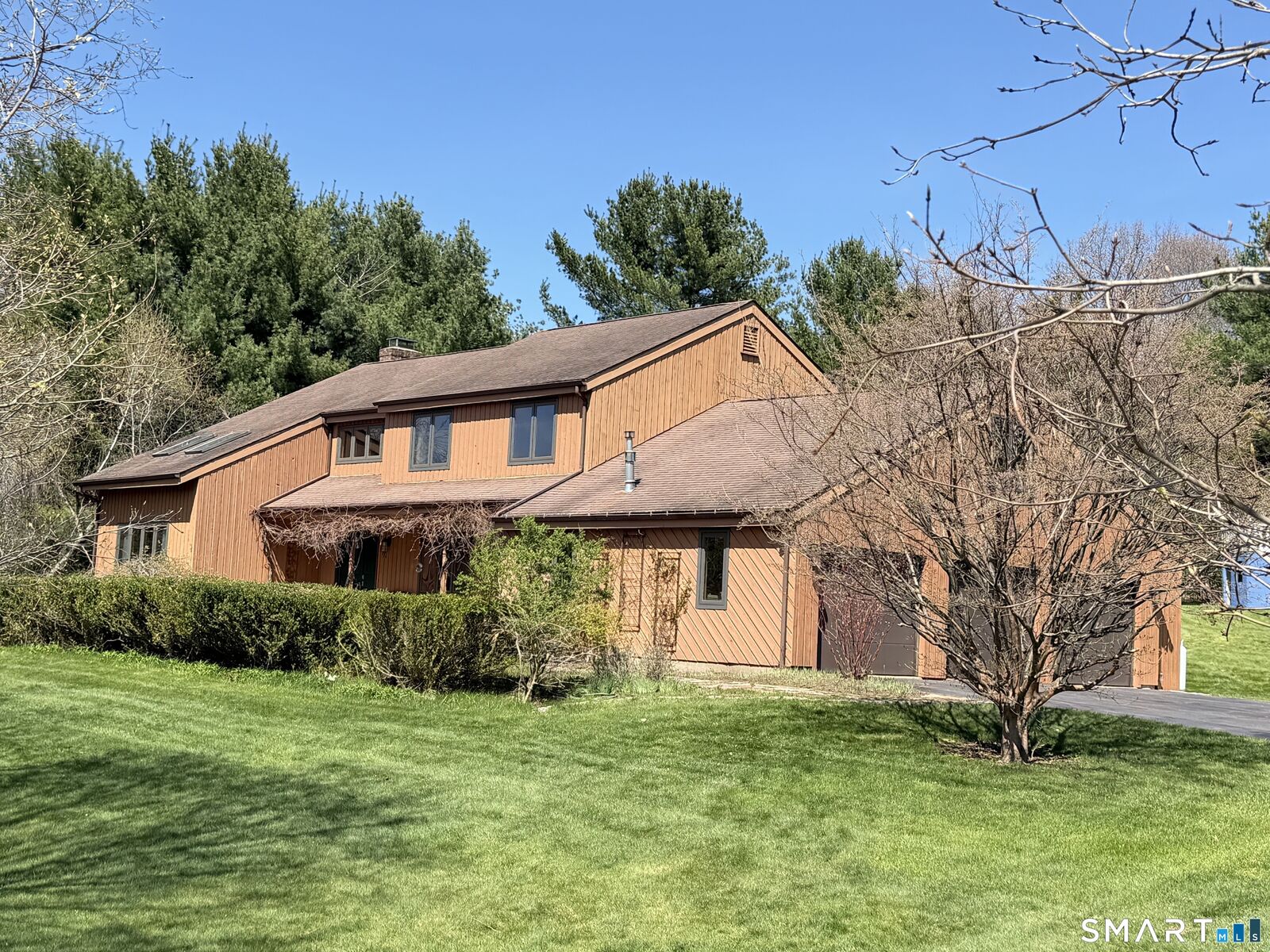 Property Photo:  92 Buckingham Drive  CT 06033 