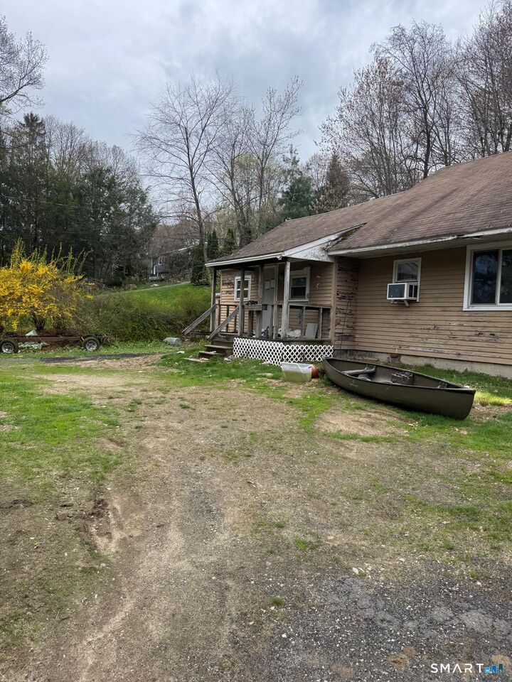 Property Photo:  44 Finch Road  CT 06716 