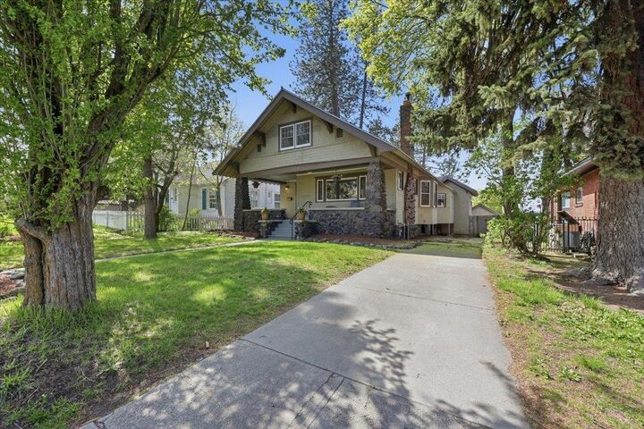 Property Photo:  1424 S Cedar St  WA 99203 