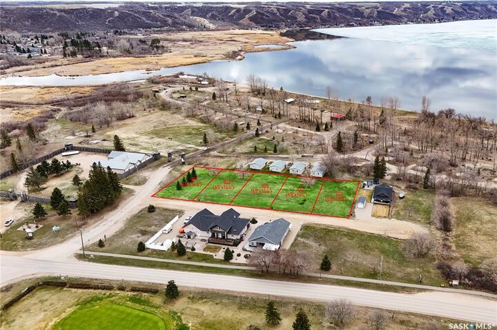Property Photo:  103 Echo Ridge Bay  SK S0G 1S0 