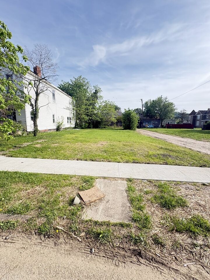 Property Photo:  1624 6th St  OH 45662 
