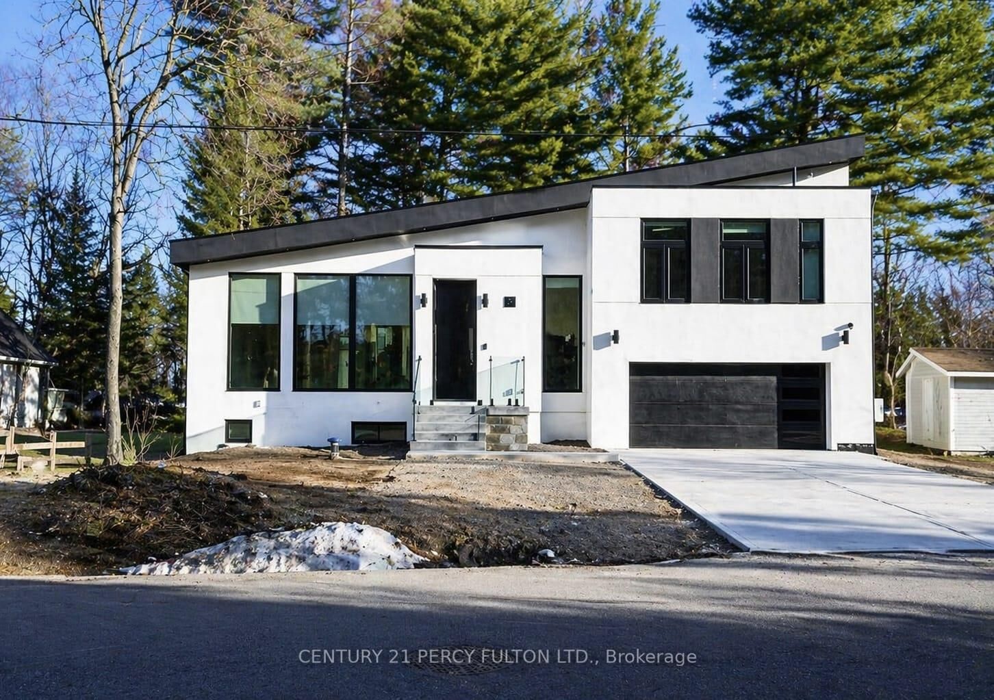 Property Photo:  5 Robert Street  ON P0A 1Z0 