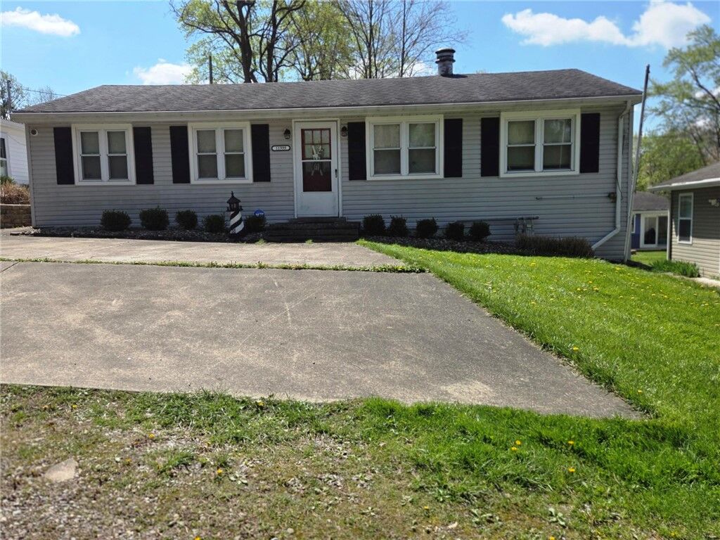 Property Photo:  11999 Crafton Ave  PA 16316 