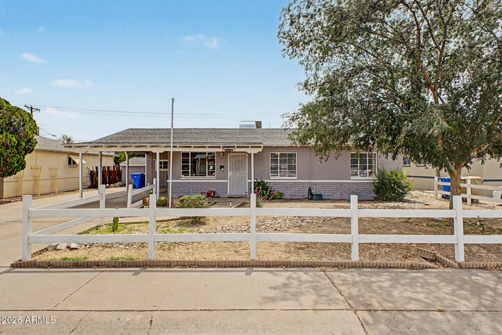 Property Photo:  2037 W State Avenue  AZ 85021 