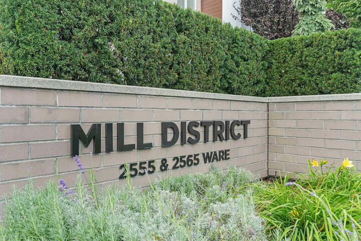 Property Photo: 2565 Ware Street 103 BC V2S 0J5