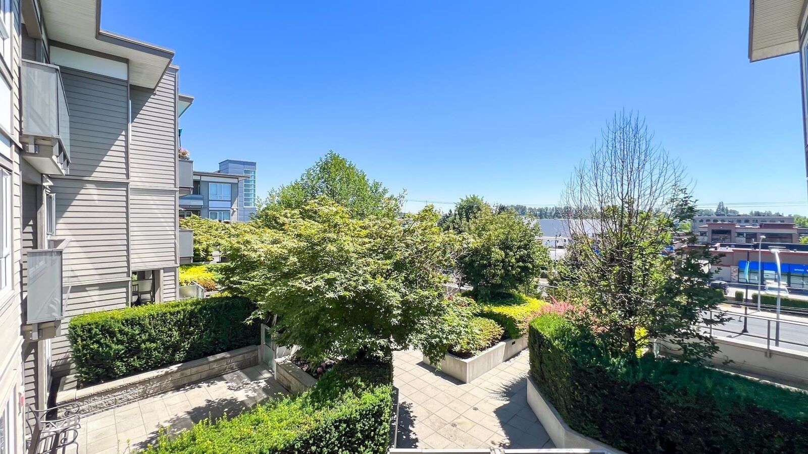 Property Photo: 10880 No. 5 Road 323 BC V6W 0B3