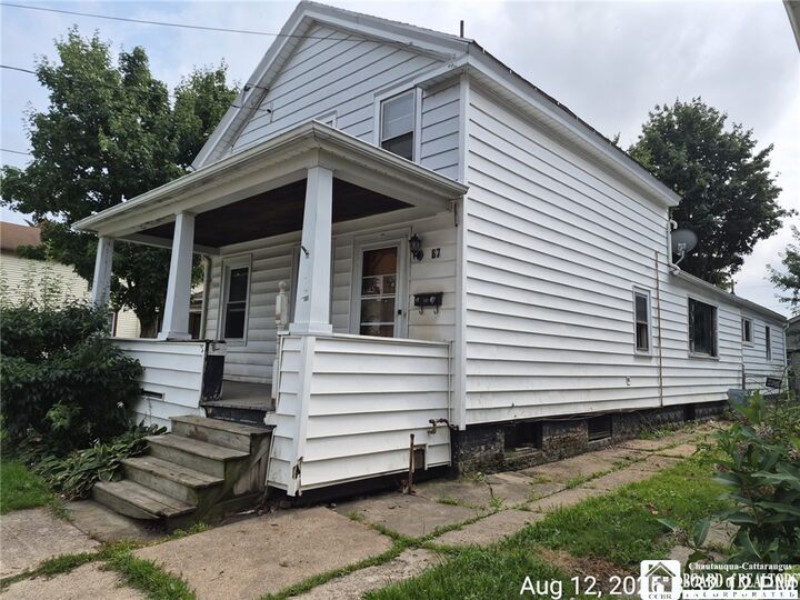 Property Photo:  67 Ruggles Street  NY 14048 