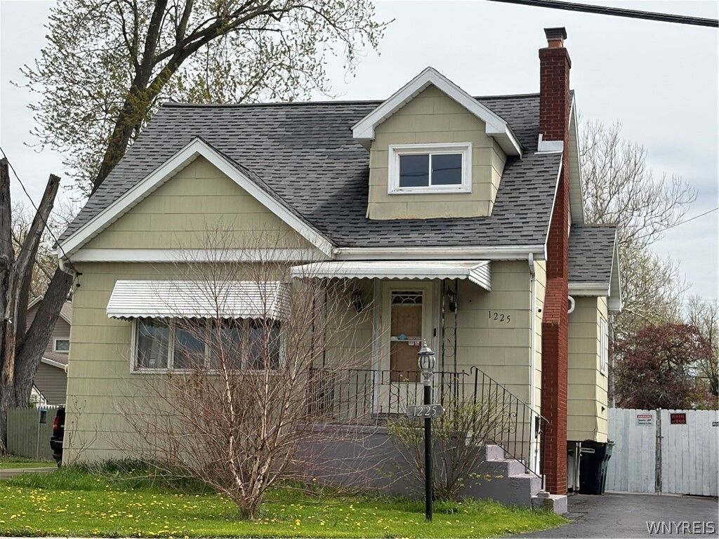 Property Photo: 1225 N Military Road NY 14304