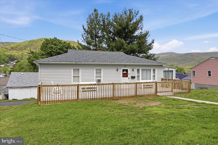Property Photo:  182 C Street  WV 26726 