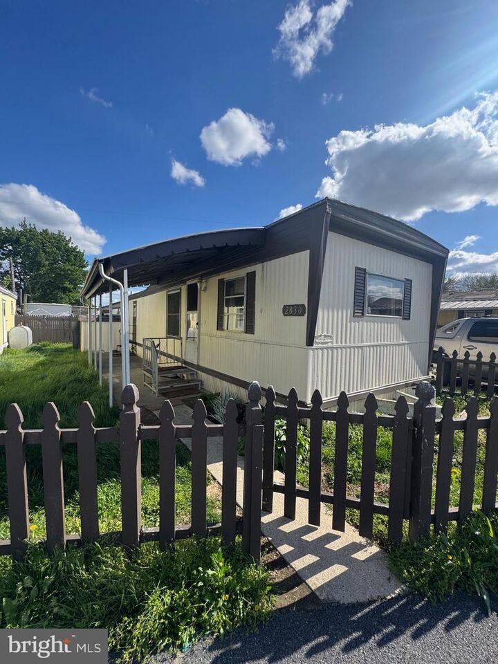 Property Photo:  2830 Scenic Drive  PA 17603 